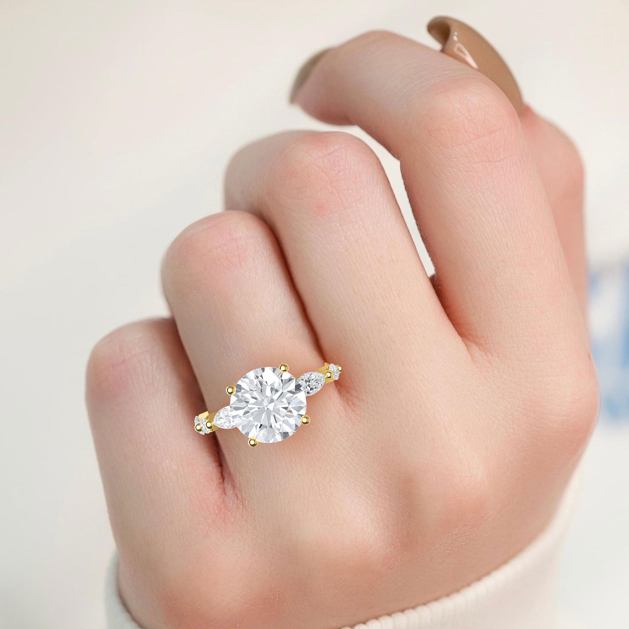 The Lucia 2.78ctw Round cut Lab Grown Diamond Engagement Ring